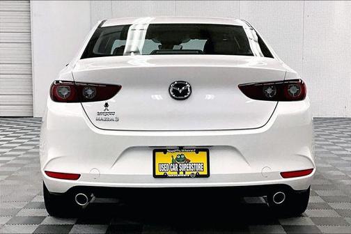 Snowflake White Pearl Mica 2026 Mazda Mazda3 FWD w/Preferred Package