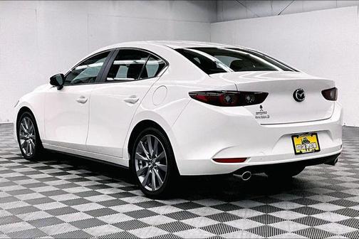 Snowflake White Pearl Mica 2026 Mazda Mazda3 FWD w/Preferred Package