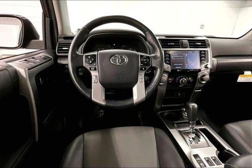 Midnight Black Metallic 2024 Toyota 4Runner SR5 Premium