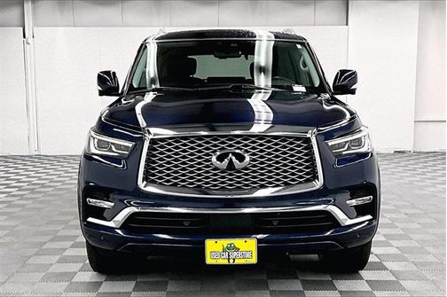 2022 INFINITI QX80 Luxe