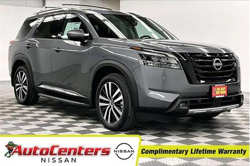 2025 Nissan Pathfinder Platinum 4WD
