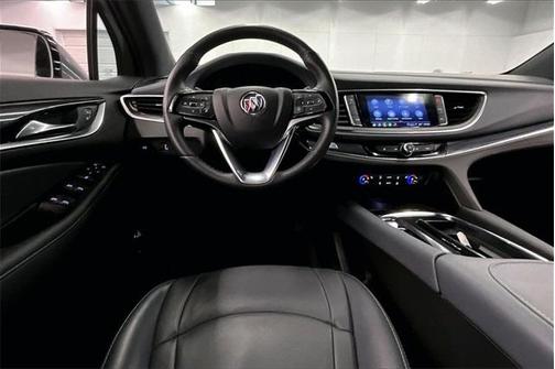 2024 Buick Enclave Essence FWD