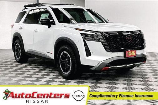 Everest White Pearl Tricoat 2026 Nissan Pathfinder Rock Creek