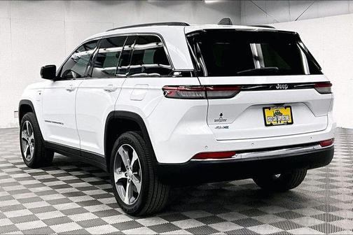 2023 Jeep Grand Cherokee 4xe Base