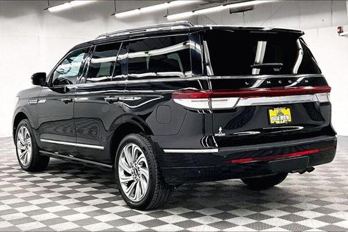 2024 Lincoln Navigator Reserve