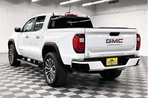 2025 GMC Canyon Denali