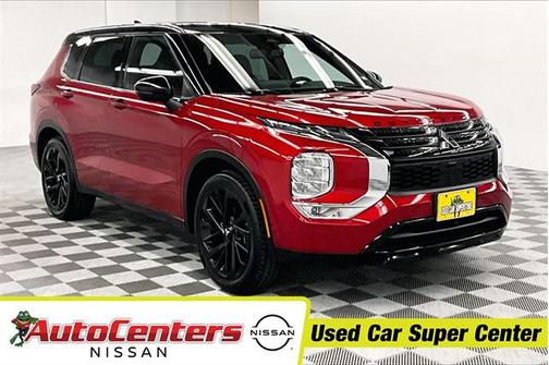 2023 Mitsubishi Outlander SEL Black Edition 2WD