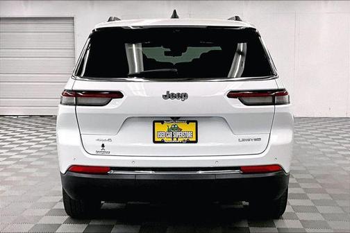 Bright White Clearcoat 2023 Jeep Grand Cherokee L Limited