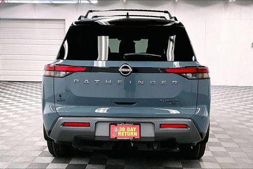 Baltic Teal/Super Black 2026 Nissan Pathfinder Platinum