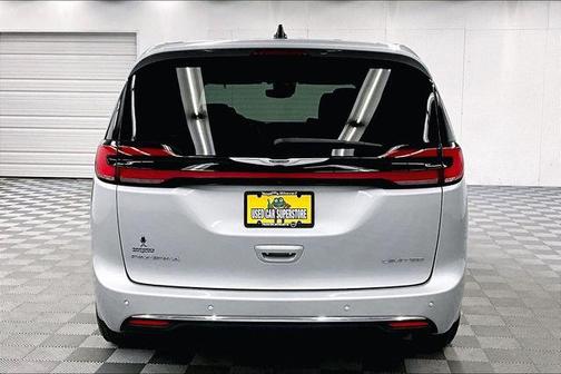 2024 Chrysler Pacifica Limited