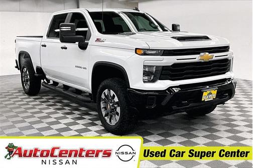 2024 Chevrolet Silverado 2500 Custom