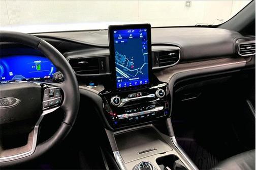 2024 Ford Explorer Platinum