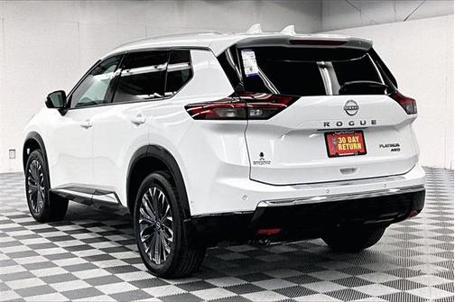 2025 Nissan Rogue Platinum
