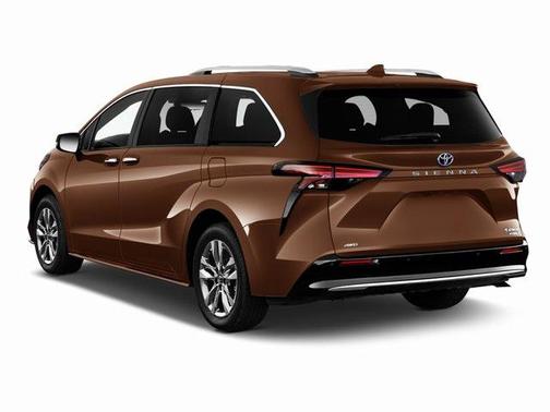 2021 Toyota Sienna Limited 7-Passenger