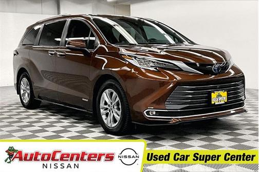 2021 Toyota Sienna Limited 7-Passenger