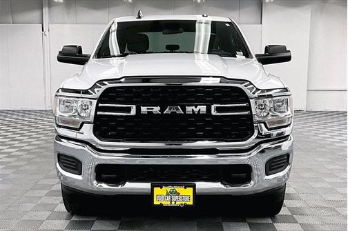 2022 RAM 2500 Big Horn Crew Cab 4x4 6'4' Box