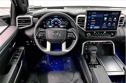 2025 Toyota Tundra Hybrid Platinum