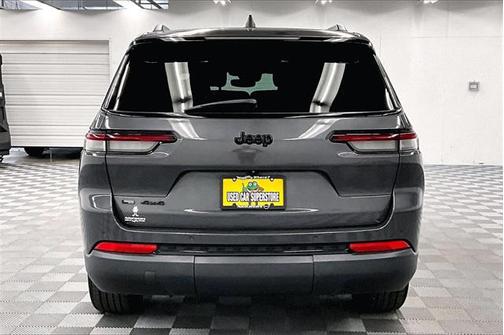 2022 Jeep Grand Cherokee L Altitude