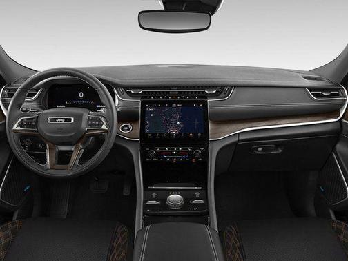 2023 Jeep Grand Cherokee L Summit Reserve