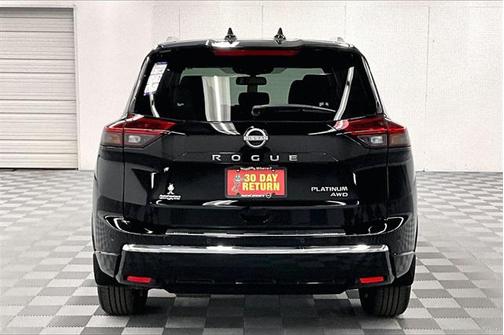 2025 Nissan Rogue Platinum