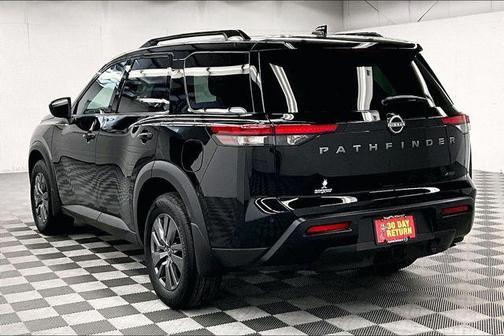 Super Black 2026 Nissan Pathfinder SV
