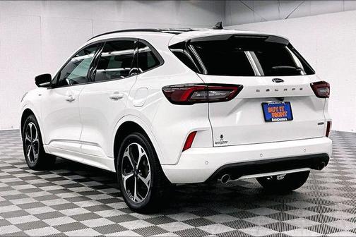 2023 Ford Escape ST-Line Elite
