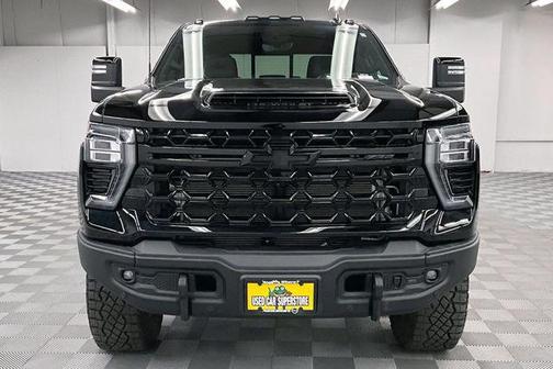 2025 Chevrolet Silverado 2500 4WD Crew Cab Standard Bed ZR2