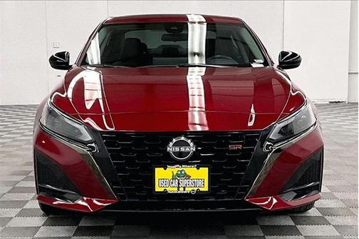 2023 Nissan Altima SR FWD