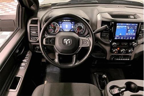 2023 RAM 3500 Tradesman Crew Cab 4x4 8' Box