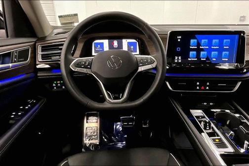 2025 Volkswagen Atlas 2.0T SEL Premium R-Line 4MOTION