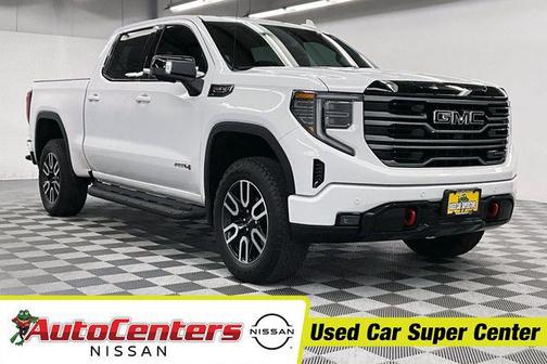 Summit White 2025 GMC Sierra 1500 AT4
