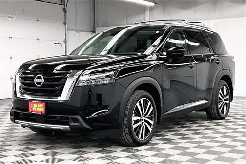 2025 Nissan Pathfinder Platinum 4WD