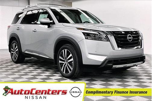 2025 Nissan Pathfinder Platinum 4WD