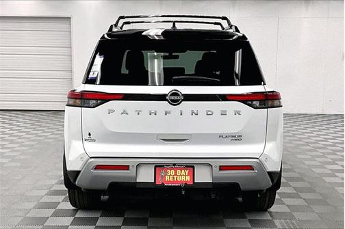 2025 Nissan Pathfinder Platinum 4WD