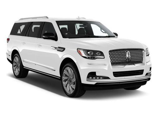 Pristine White Metallic Tri-Coat 2023 Lincoln Navigator Reserve