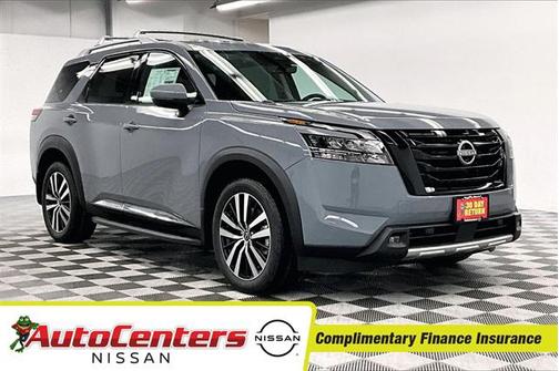 2025 Nissan Pathfinder Platinum 4WD