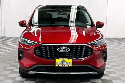 Rapid Red Metallic Tinted Clearcoat 2025 Ford Escape PHEV SE