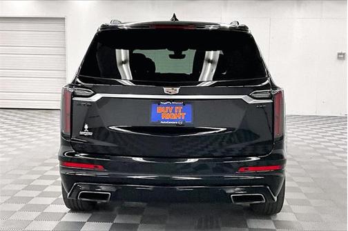 2022 Cadillac XT6 Sport AWD