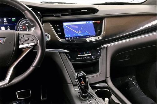 2022 Cadillac XT6 Sport AWD