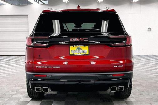 2025 GMC Acadia AWD AT4