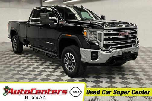 Onyx Black 2022 GMC Sierra 3500 SLE