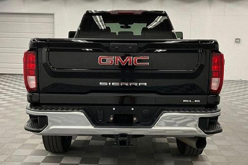 Onyx Black 2022 GMC Sierra 3500 SLE