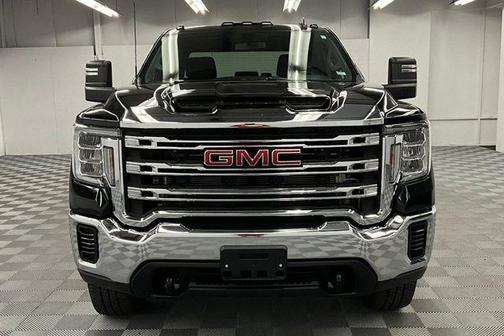Onyx Black 2022 GMC Sierra 3500 SLE