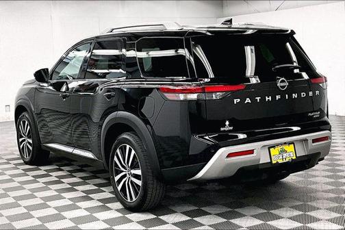 Super Black 2025 Nissan Pathfinder Platinum 4WD