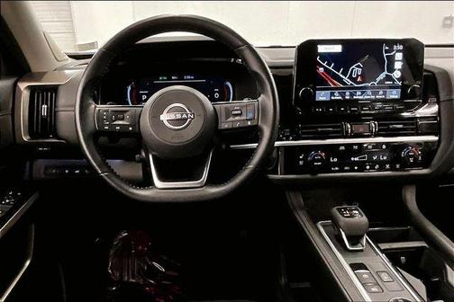 Super Black 2025 Nissan Pathfinder Platinum 4WD