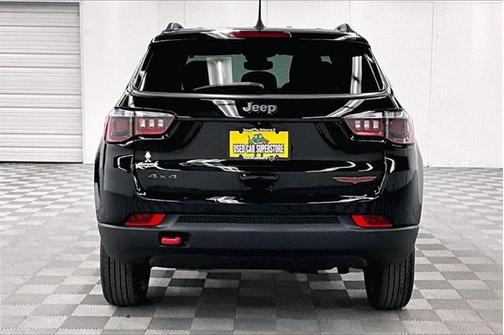 2022 Jeep Compass Trailhawk