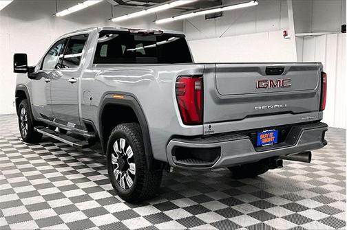 2024 GMC Sierra 2500 Denali