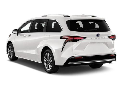 2022 Toyota Sienna Limited