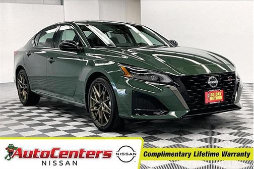 2025 Nissan Altima SR FWD
