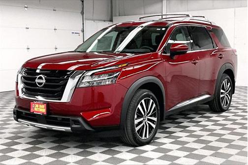 2025 Nissan Pathfinder Platinum 4WD